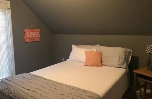 Russell Springs House | Driftwood Cottage on Lake Cumberland
