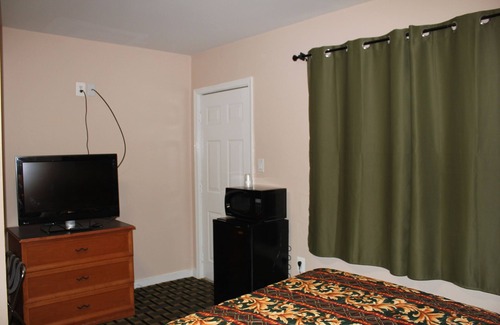 Chestertown Hotel | Driftwood Inn