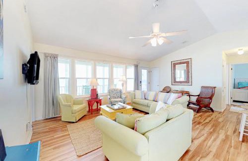 Plantation House | Driftwood