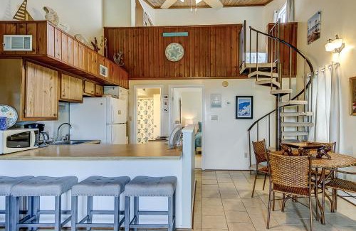 Ocean Ridge Apartment | Driftwood Villa - 237