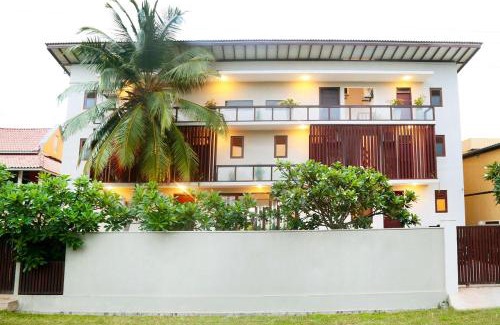Uswetakeiyawa House | Driftwood Villa