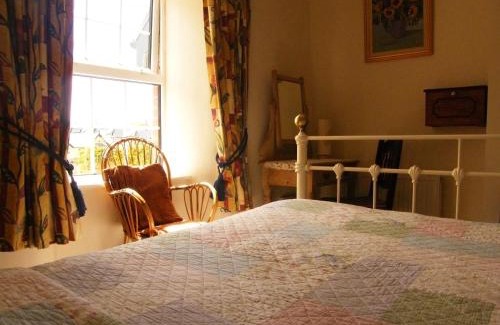 Pairc Na Gloine Bed & Breakfast | Druid Cottage