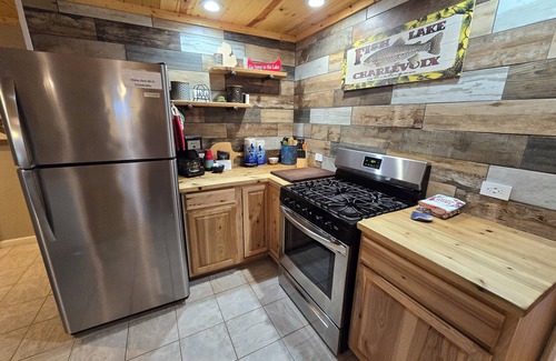 Drummond House | Drummond Island Hotel & Vacation Homes - Island Gem