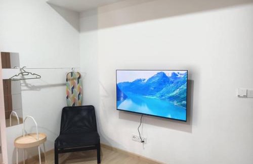 Sungai Buloh Apartment | DS13 Dsara 50inch 4k tv Netflix mrt next SB Hospital