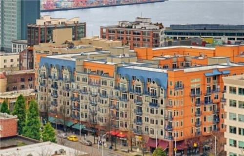 Belltown House | DT Designer's 2BR Condo Parking Tub Pool - 99 walk score
