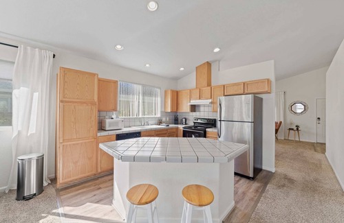 Northwest Reno House | DT Reno - Cozy Home w/Private Patio + BBQ Grill