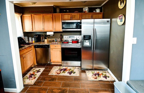 Downtown Atlanta Condo | DTWN luxury condo 99 percent Walk score