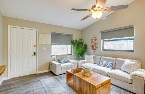 Palm Harbor Apartment | Dtwn Palm Harbor Condo Walk to Water!