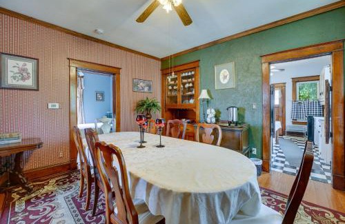 Manistee House | Dtwn Victorian Home - 1 Mi to Lake Michigan Beach!