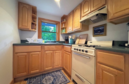 Margaretville Cottage | Dual-Dwelling Catskill Getaway Near Belleayre & Plattekill