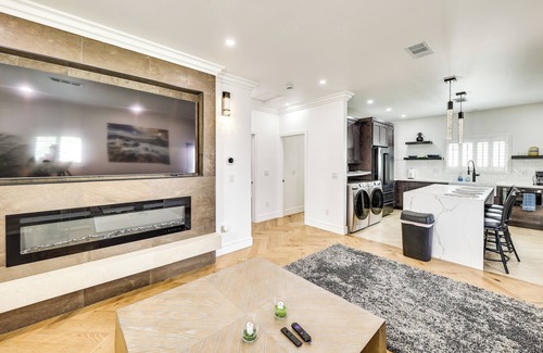 Duarte House | Duarte Escape w/Gas Grill: 21 Mi to Los Angeles!
