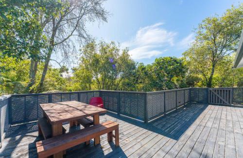 Kuratau House | Duck Inn - Lake Taupo Holiday Home