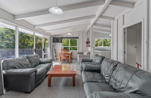 Kuratau House | Duck Inn - Lake Taupo Holiday Home