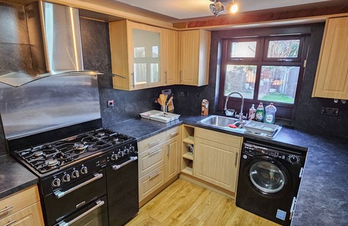 Bingham Bed & Breakfast | Duddingston Guest House - Room 8