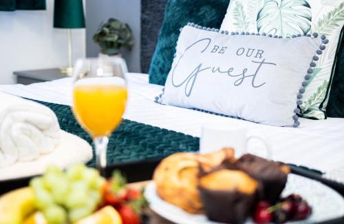 Dudley House | DUDLEY 3 Bed House-PERFECT FOR CONTRACTORS-FAMILIES-LONG & SHORT STAY