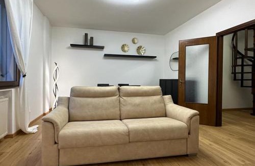 Due Carrare Apartment | Due Carrare Business