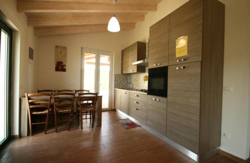 Donoratico House | Due casette con Piscina