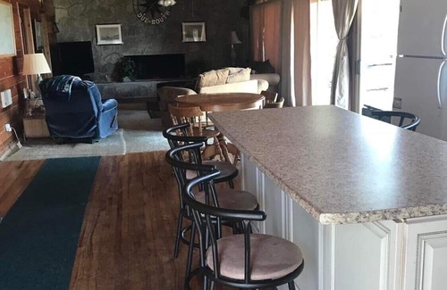 Kingsville Cottage | Due South - Lakefront cedar cottage w/firepit, deck, WIFI (Pet-Friendly!)