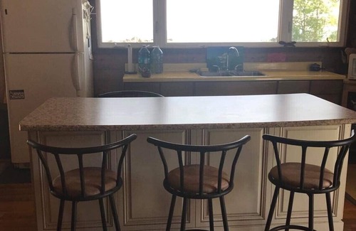 Kingsville Cottage | Due South - Lakefront cedar cottage w/firepit, deck, WIFI (Pet-Friendly!)