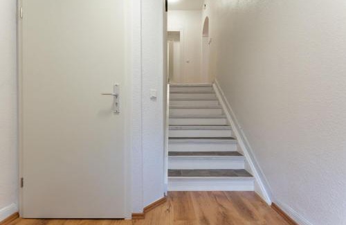 Beeck Apartment | Duisburg - 2 Schlafzimmer Monteurwohnung - Vollausgestattete Küche - WIFI