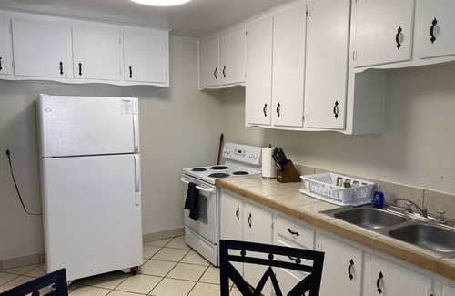 Durham Apartment | DUKE UNIVERSITY, DUKE HOSPITAL, NCCU & UNC - ALL IN THE FAMILY - BEST LOCATION