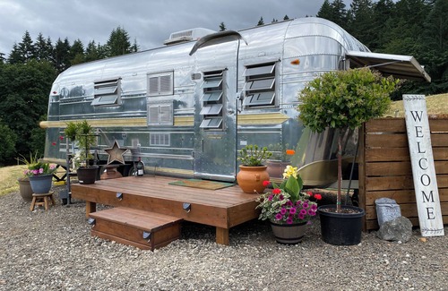 Sherwood House | Dukes Inn : Rest & Recharge in Wine Country