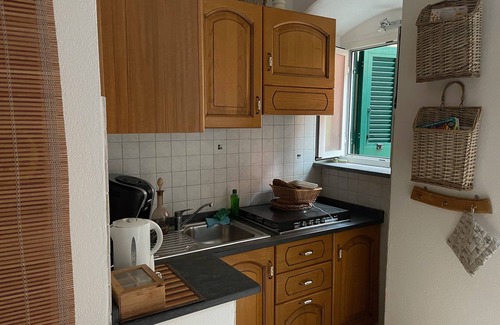 Borgo Antico Apartment | Dume Cosy Apt - Central - Near the beach with A.C.