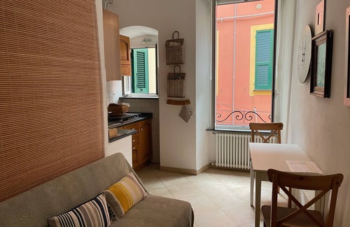 Borgo Antico Apartment | Dume Cosy Apt - Central - Near the beach with A.C.