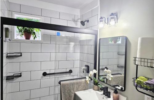 North Charleston House | Dundee Escape
