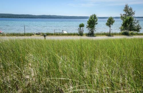 Lake Township House | Dune Grass Shores