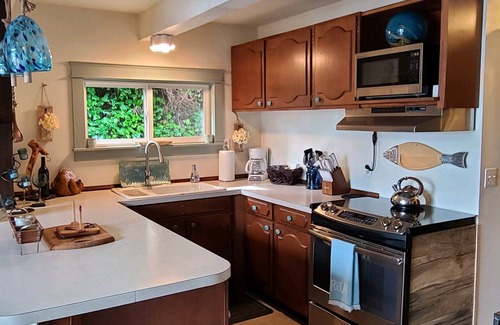 North Bend House | DUNEHAVEN AFRAME CABIN LAKEFRONT DUNE ACCESS RETREAT