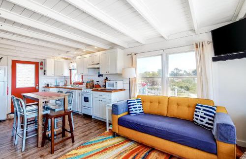 Wellfleet House | Dunes Edge