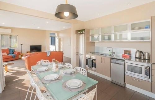 Matarangi Apartment | Dunes Lake View Apartment
