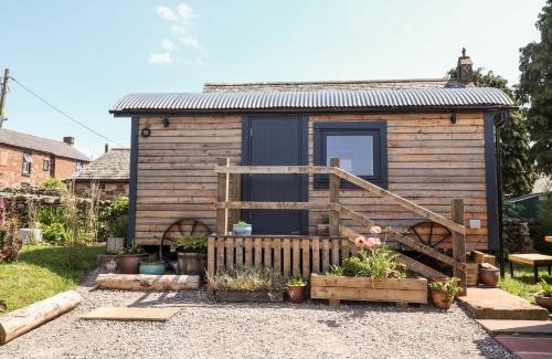 Knock House | Dunfell Shepherd's Hut