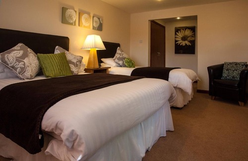 South Galson House | Dunhallin House