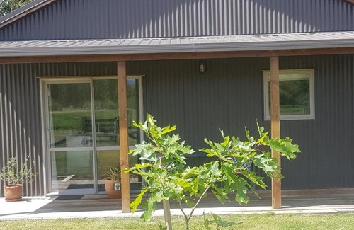 Alexandra Bed & Breakfast | Dunstan Road B&B