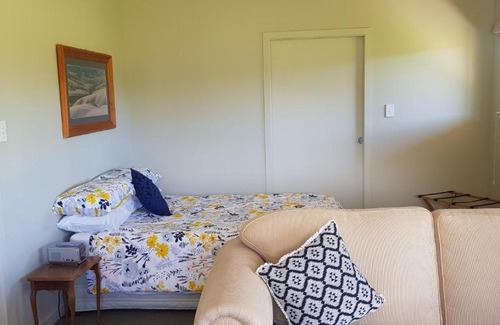 Alexandra Bed & Breakfast | Dunstan Road B&B