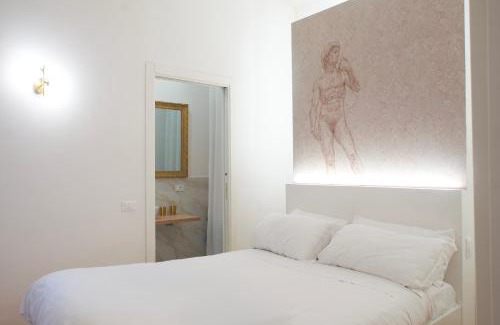 Sant' Ambrogio Apartment | Duomo Central Suite