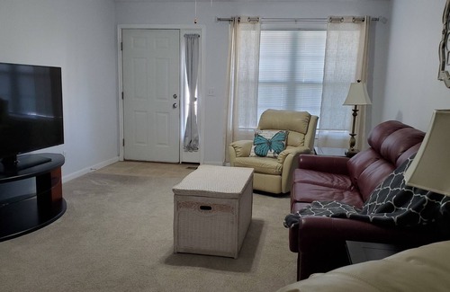 Sidney Apartment | Duplex 2 bdrm, 1 bath, 1 car garage.