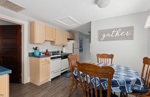 Stone Harbor House | Duplex, 2 blocks from beach, Internet, Central A/C, Deck, Off Street Parking and more!