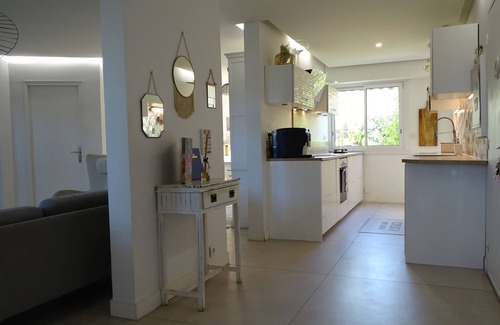Le Cabot Apartment | Duplex 3 Chambres, 150 m², Avec Jardin et Parking