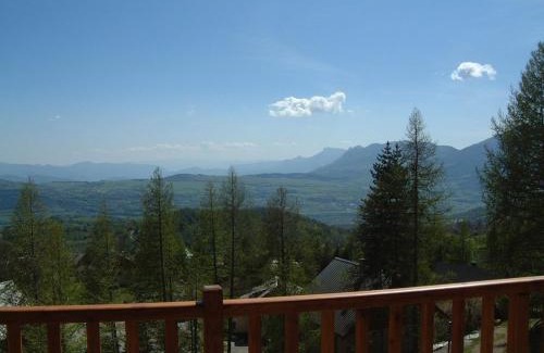 Saint-Michel-de-Chaillol Apartment | Duplex 8 pers - Balcon Sud - 2 SDB - Wifi - Proche des pistes - FR-1-393-47
