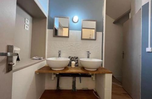 Vernou-la-Celle-sur-Seine Apartment | Duplex 8 lits proche forêt Fontainebleau