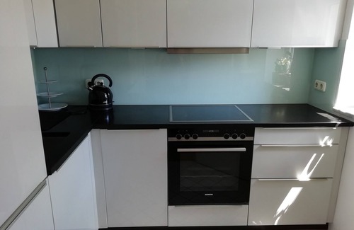St Lorenz Apartment | Duplex apartment over 2 levels with roof terrace in Dresden-Blasewitz.