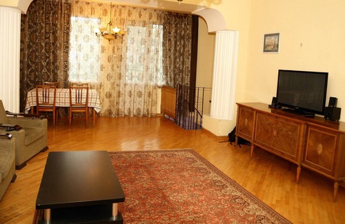 Avlabari Apartment | Duplex apartment with amazing views of Old Tbilisi