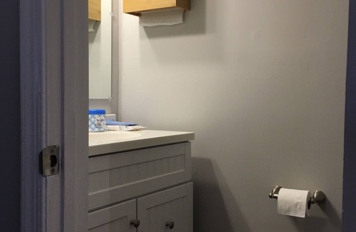 North Chesterfield Apartment | Duplex Apt (Moonlight Suite)