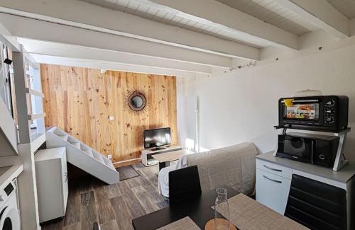 La Rochelle Apartment | Duplex atypique à La Rochelle avec parking privatif