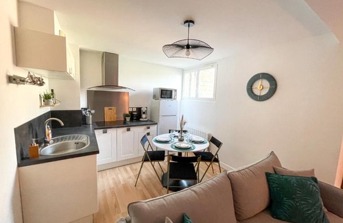 Sainte-Anne - Faubourg Noyon Apartment | Duplex au pied de la gare - NETFLIX - Hyper-centre