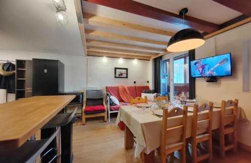 Val-Thorens Apartment | Duplex cosy 6 pers, 39m², 3 chambres, balcon, accès direct aux pistes, centre Val Thorens - FR-1-545-46