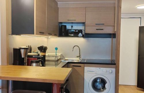 Val-Thorens Apartment | Duplex cosy 6 pers, 39m², 3 chambres, balcon, accès direct aux pistes, centre Val Thorens - FR-1-545-46